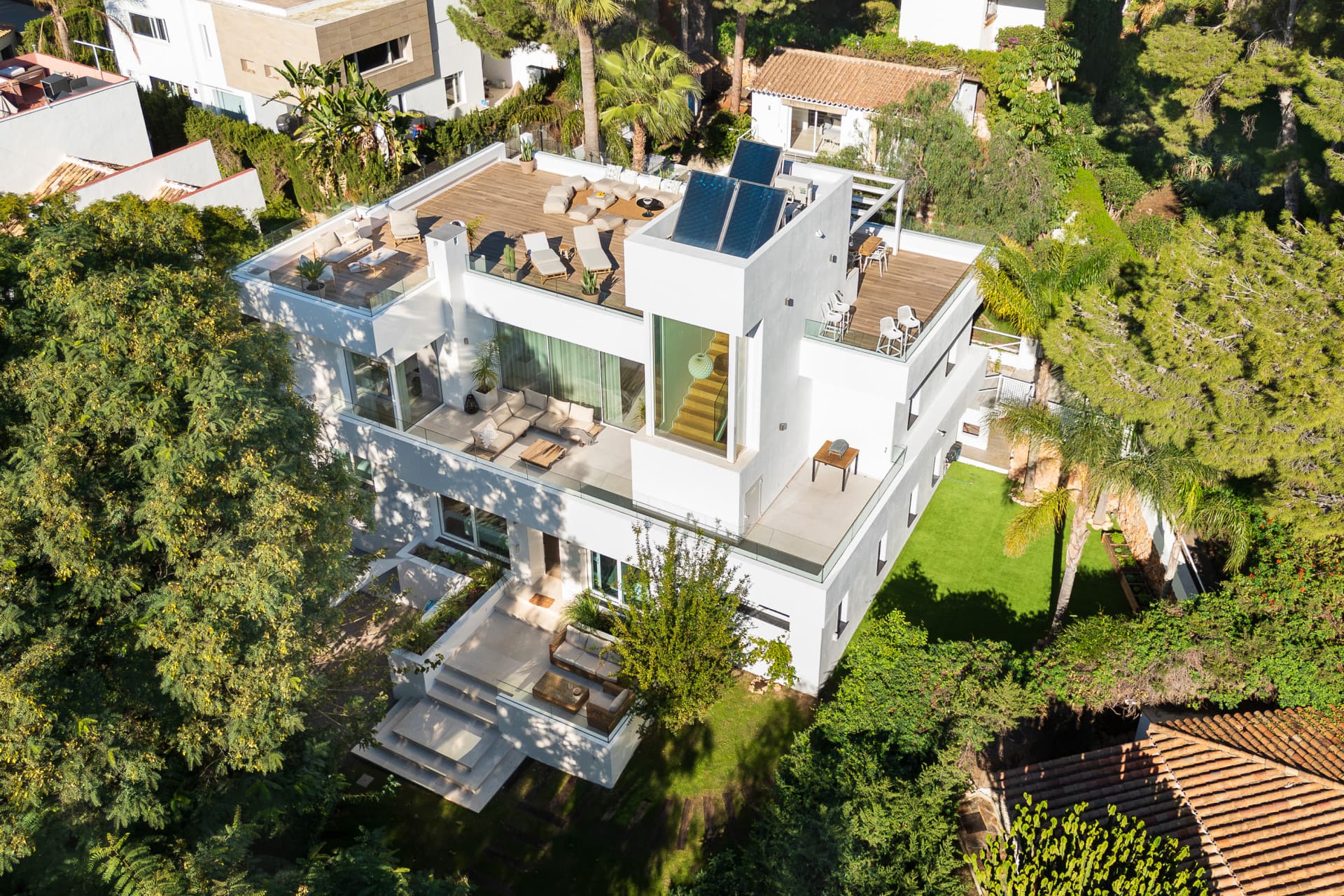 Villa en La Campana Nueva Andalucia — photo 1