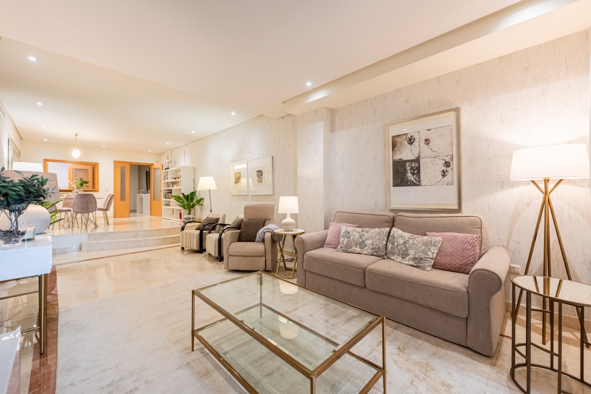 Encantador Apartamento recientemente renovado en Puerto Banus — photo 1