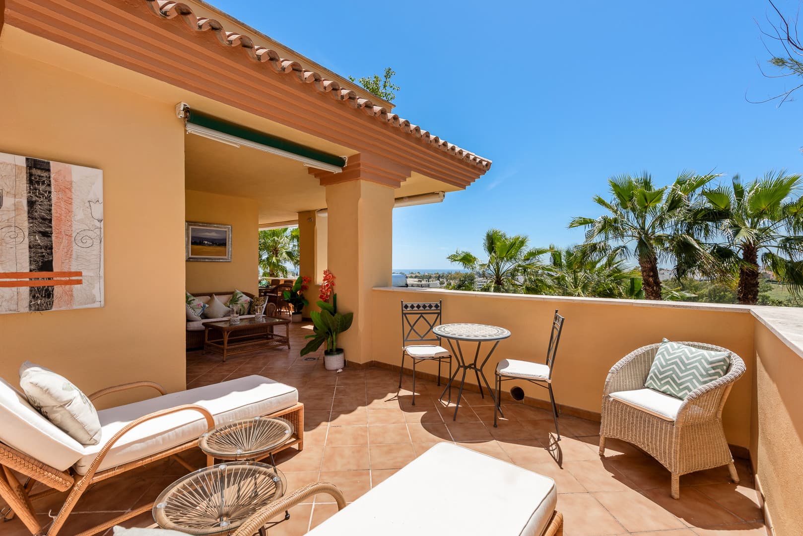 Luxueus appartement met panoramisch uitzicht op zee in Cumbres del Rodeo, Marbella — photo 1
