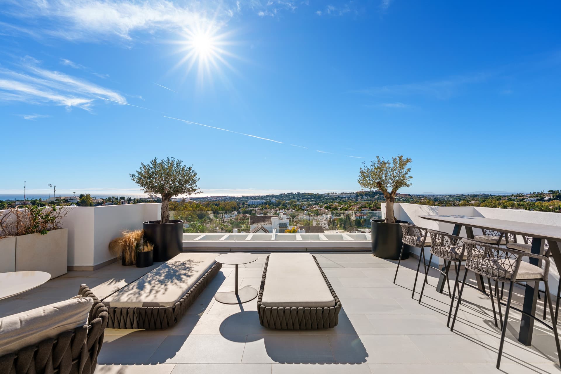 Uitzonderlijke Duplex Penthouse in Aloha met Ononderbroken Uitzicht — photo 1