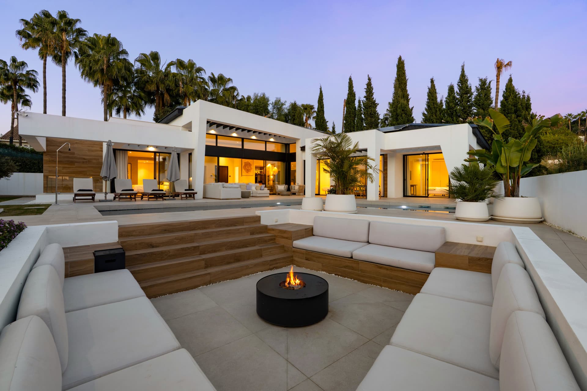 Moderne Luxusvilla in Los Naranjos, Marbella — photo 1