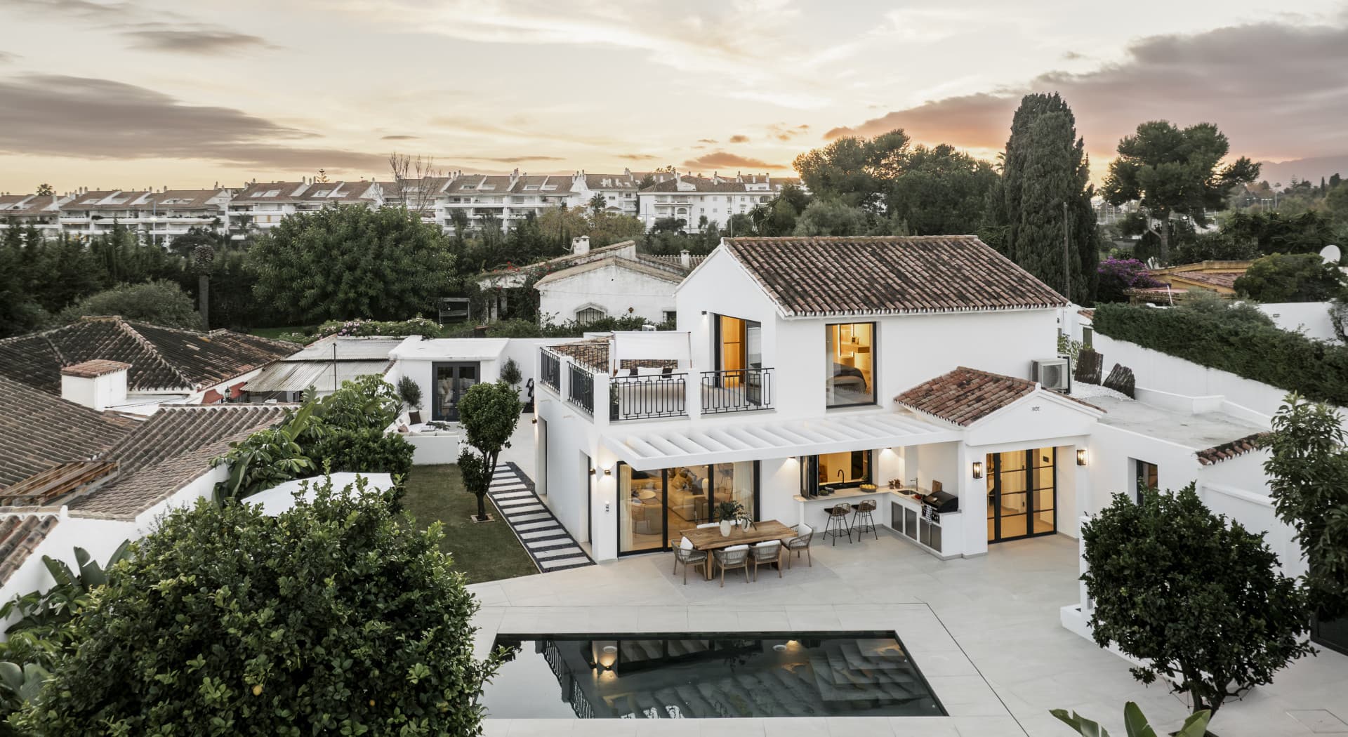 Neu renovierte Luxusvilla in Linda Vista Baja, San Pedro de Alcantara — photo 1