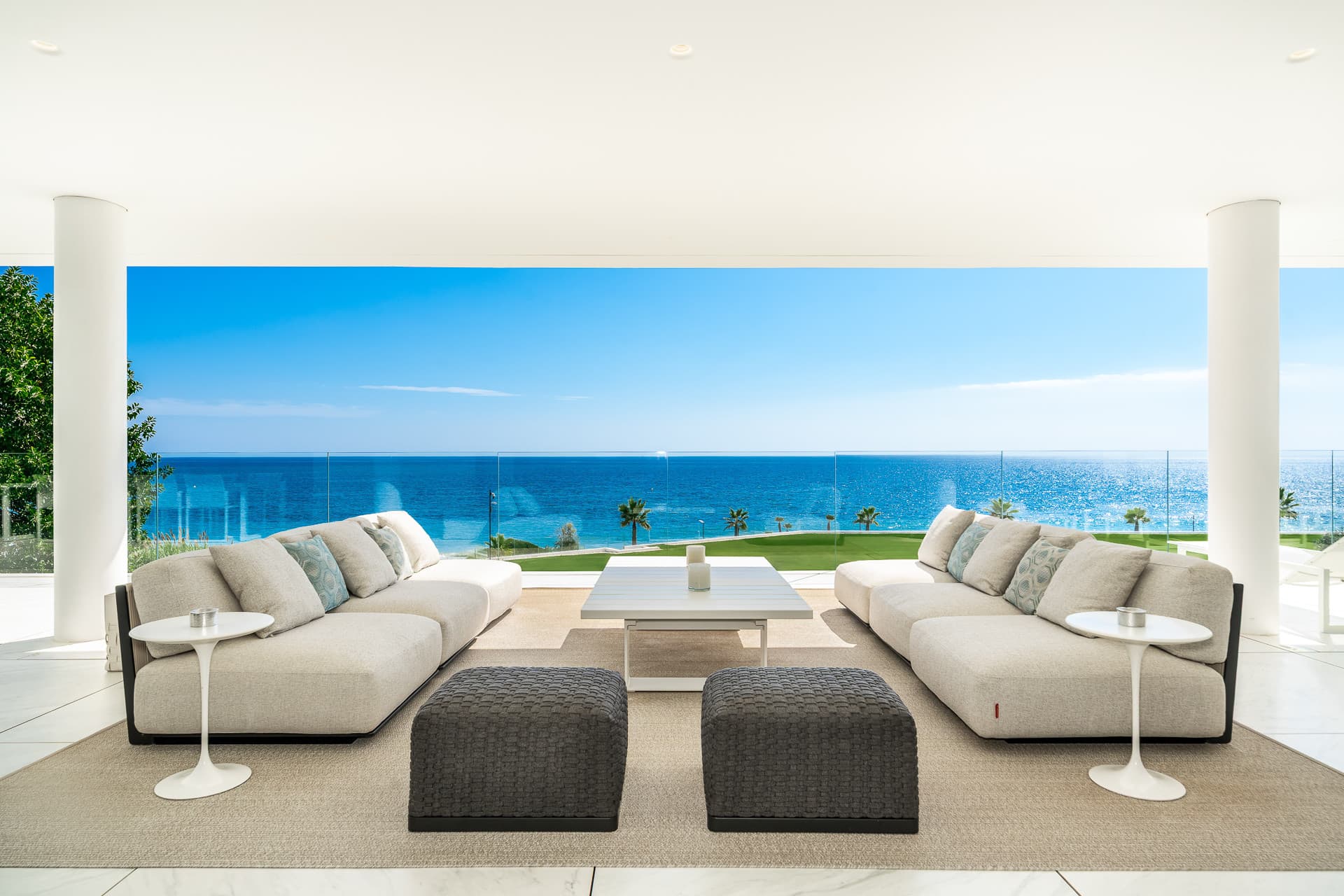 Apartamento frente al mar con vistas panorámicas al mar — photo 1