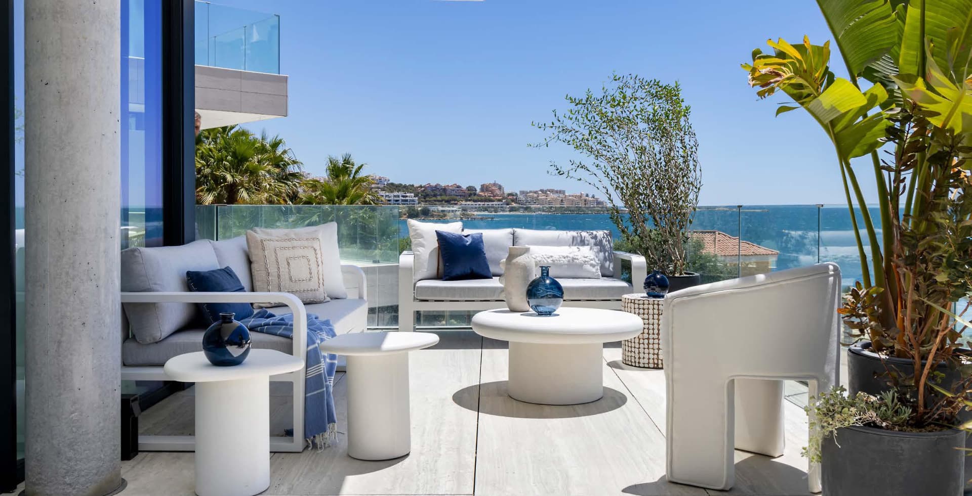 Luxe appartement aan het strand met panoramisch uitzicht op zee in Bahía de Estepona — photo 1