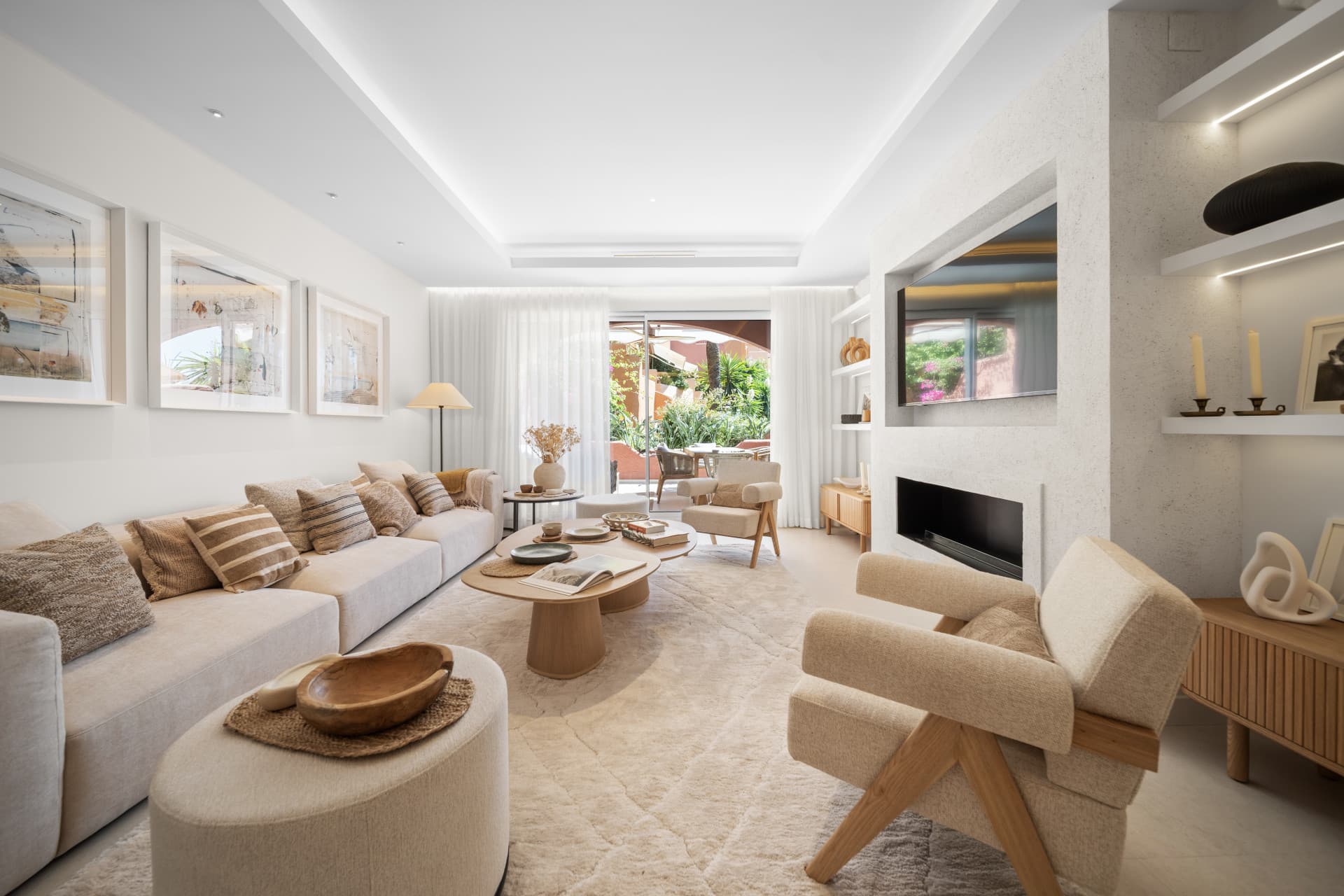Turnkey Luxury Casa de 3 dormitorios en El Palmeral, Nueva Andalucia — photo 1