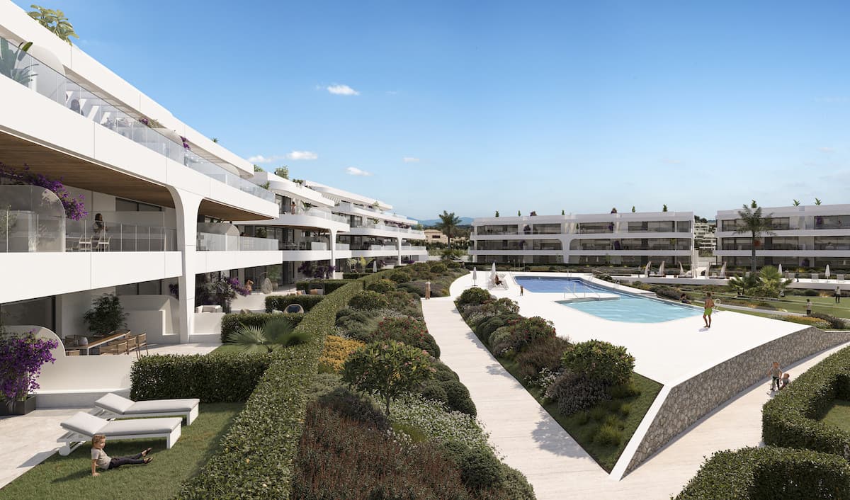 Lujoso Apartamento de tres dormitorios en el Atalaya Golf de Estepona — photo 1