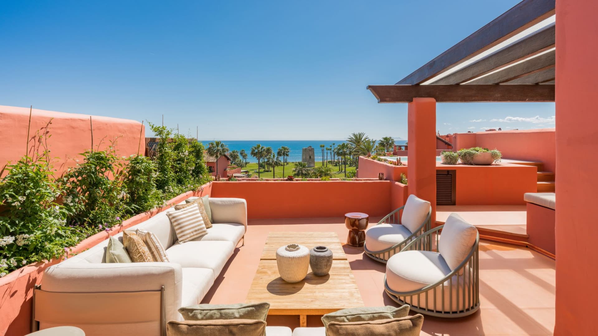 Uitzonderlijk strand Duplex Penthouse op Estepona — photo 1