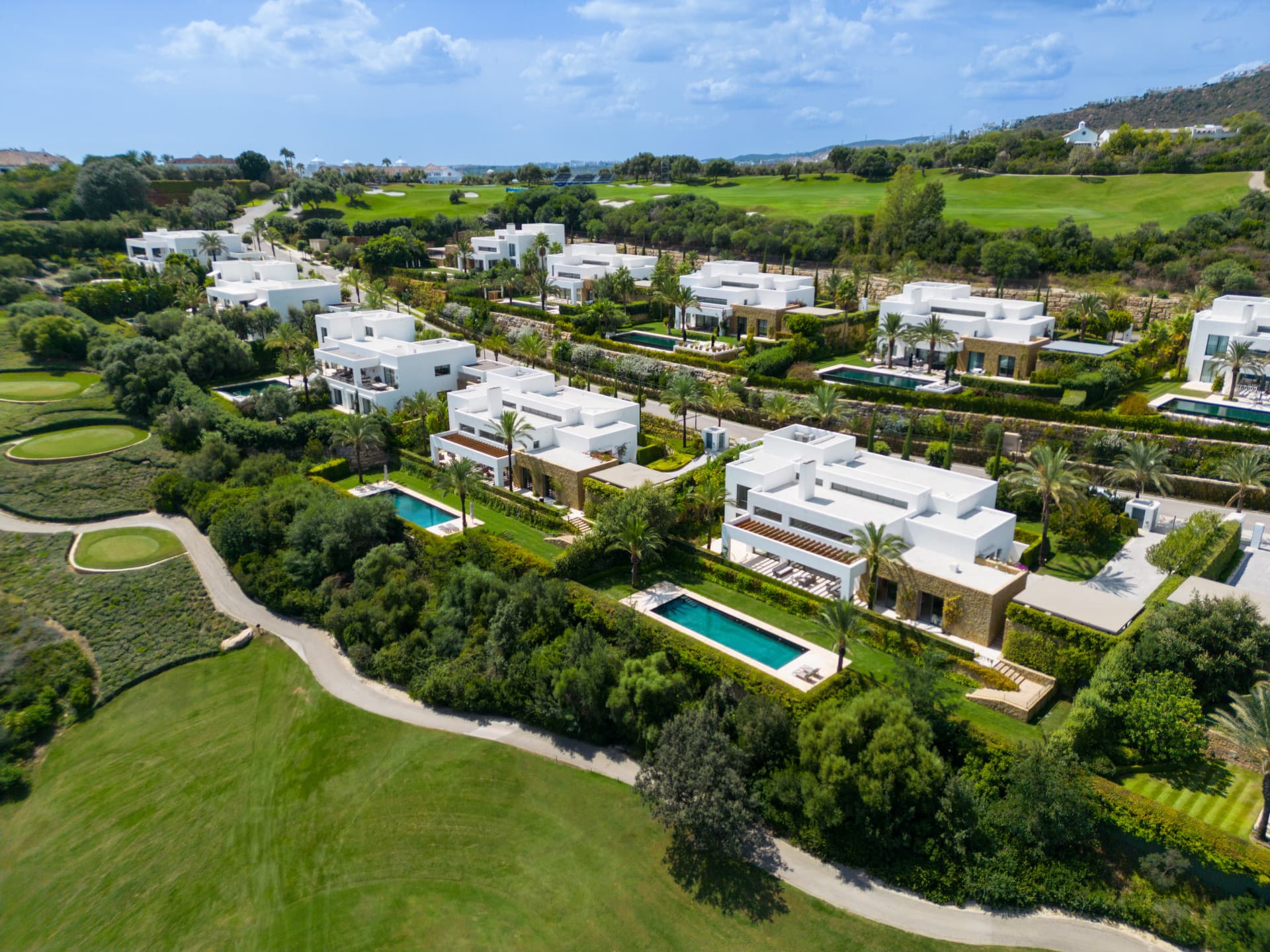 Luxus Turnkey Villa mit Panoramablick auf Finca Cortesin, Casares Golf — photo 1