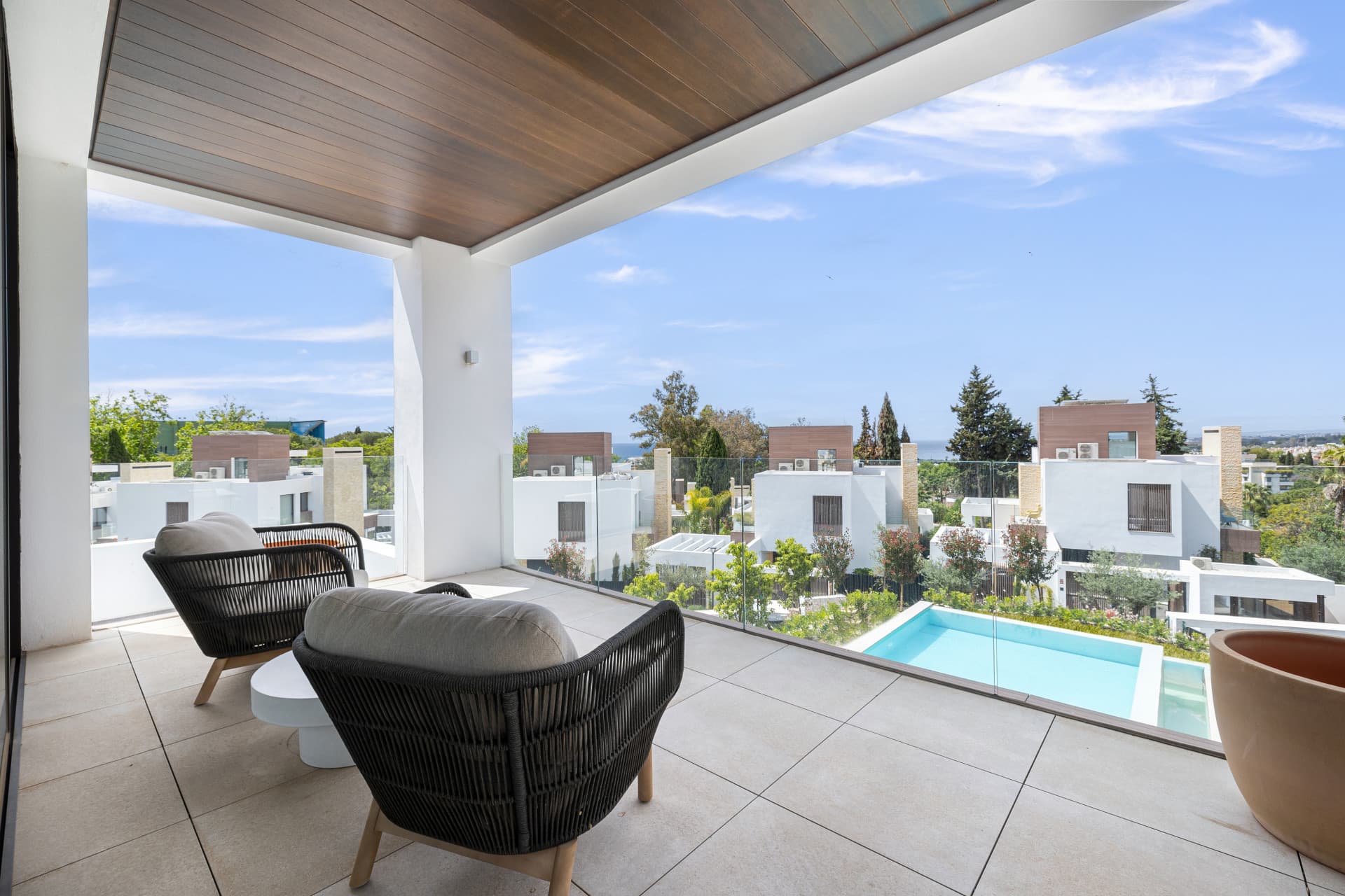 Villa de lujo de nueva construcción en La Fuente, Marbella – Mar Panorámico, Ciudad & Montaña Vistas — photo 1